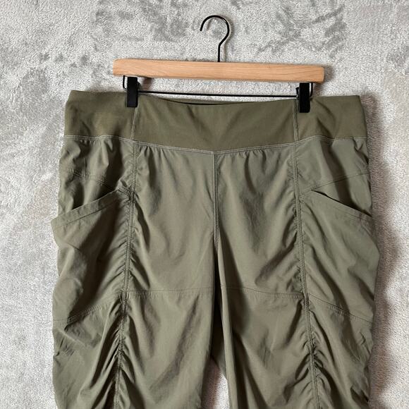 Prana Koen Capris Green Size XXL Hiking Gorpcore - Picture 2 of 7